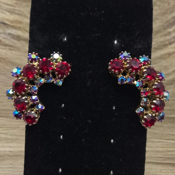 Aurora Borealis Jewelry - Vintage Aurora Borealis Rhinestones Clip On Vibrant Red & Blue Womens Earrings